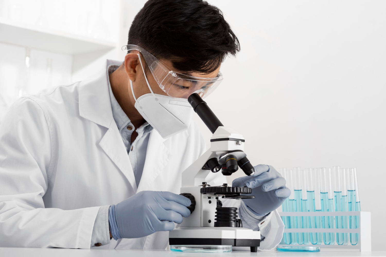 Comprehending OEM and ODM in the Health Supplement Sector